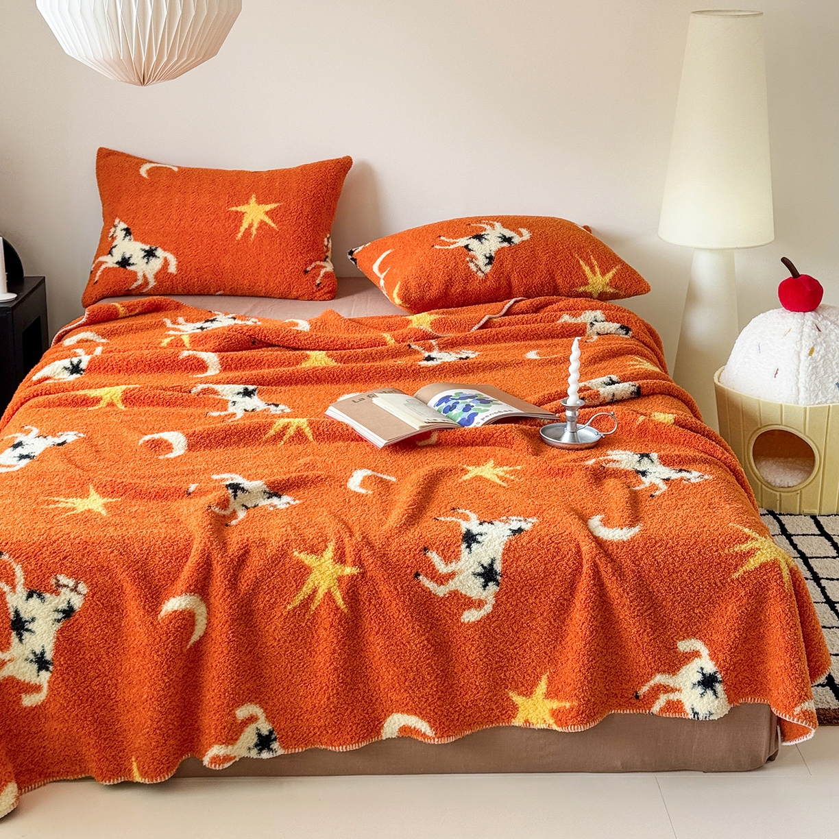 91家纺网 家纺一手货源 找家纺 舒隅家纺 2026新款多功能针织半边绒毯 星月驹-橙