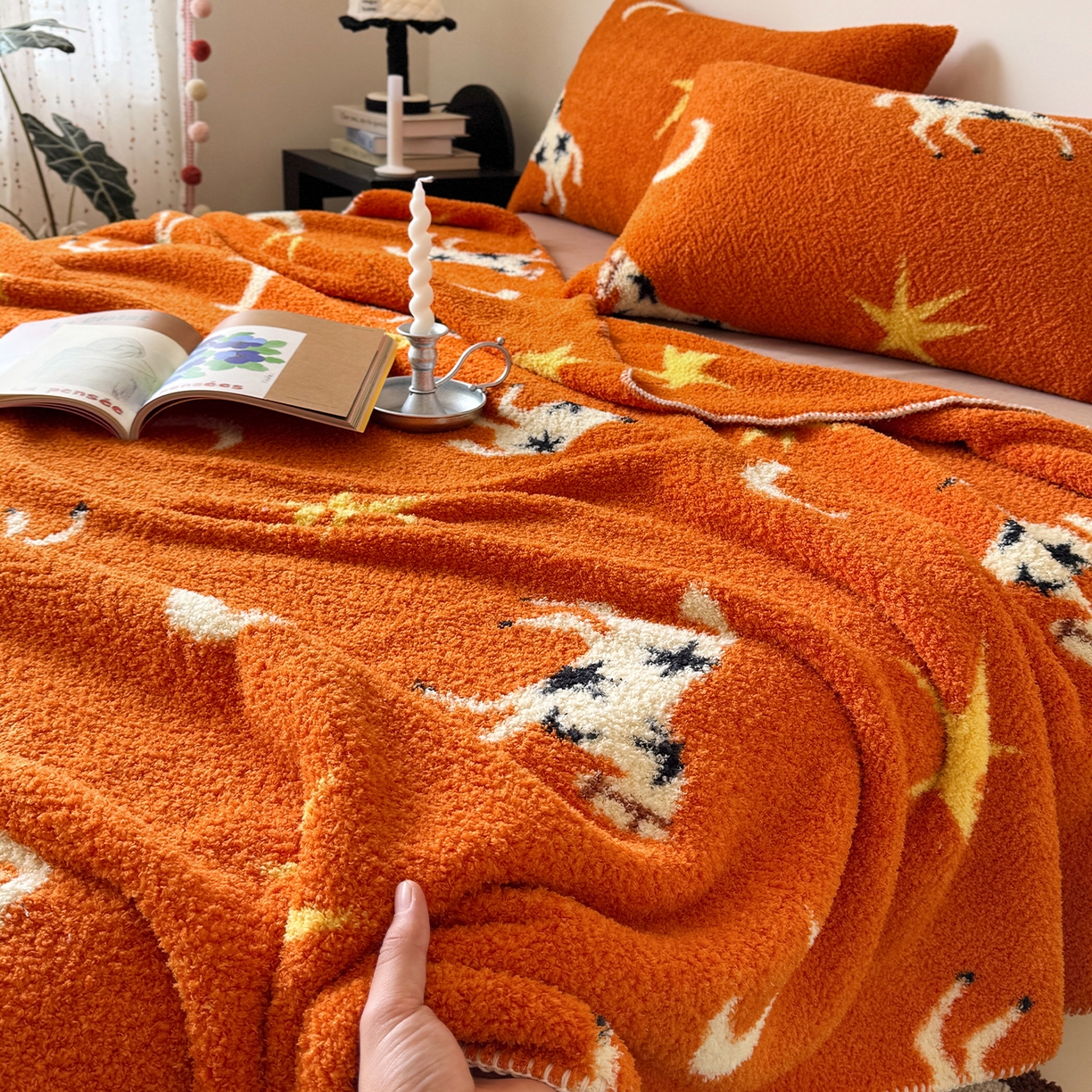 91家纺网 家纺一手货源 找家纺 舒隅家纺 2026新款多功能针织半边绒毯 星月驹-橙