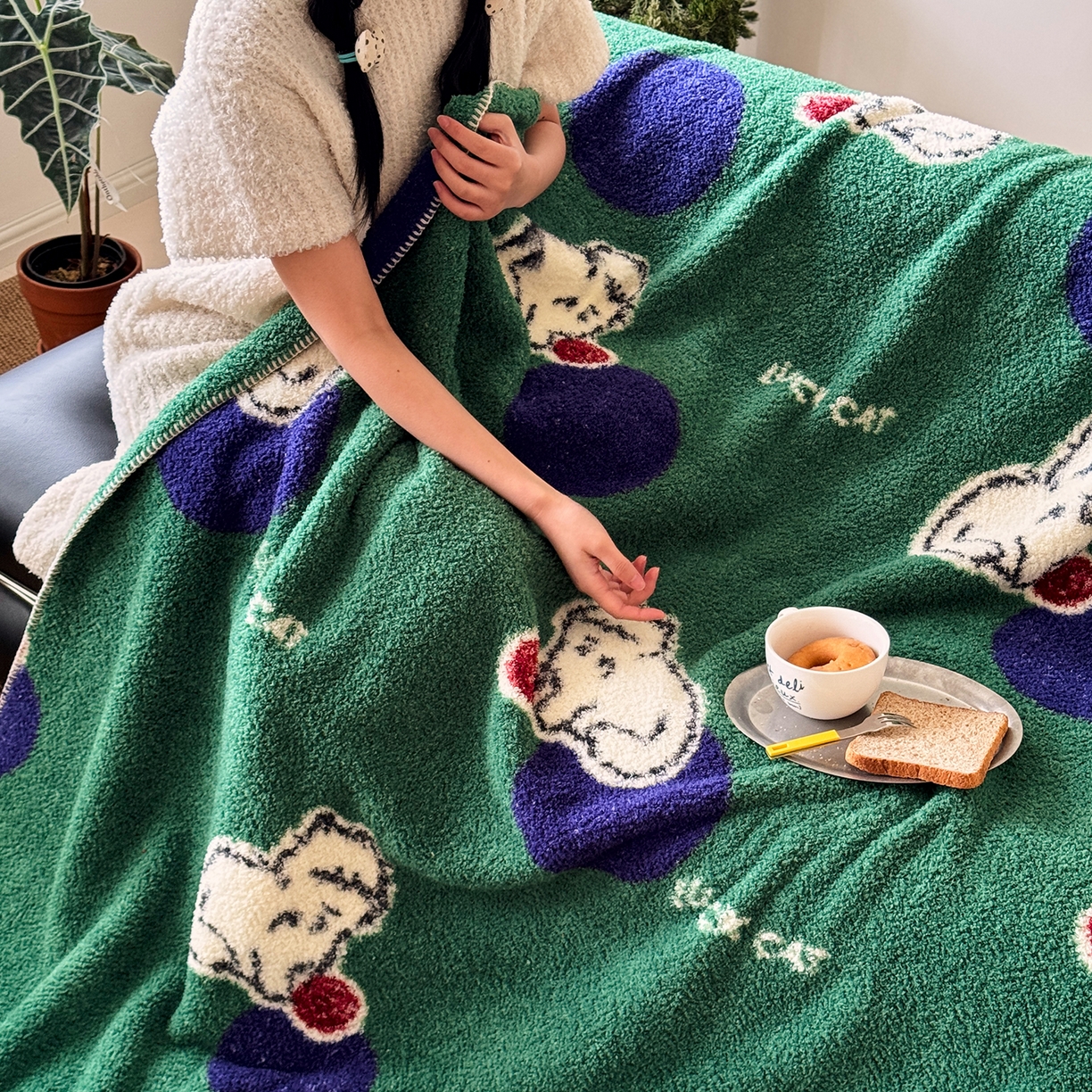 91家纺网 家纺一手货源 找家纺 舒隅家纺 2026新款多功能针织半边绒毯 绒球小猫