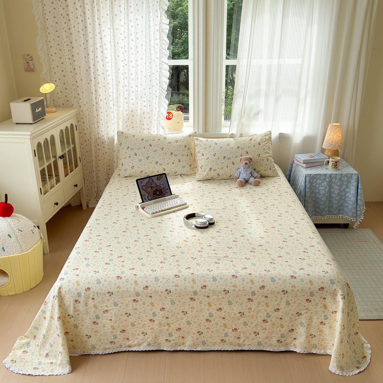 91家纺网 家纺一手货源 找家纺 沐芷 2026 【提供买家秀】A类白花边床单单件 单人双人床单三件套 狗狗派对