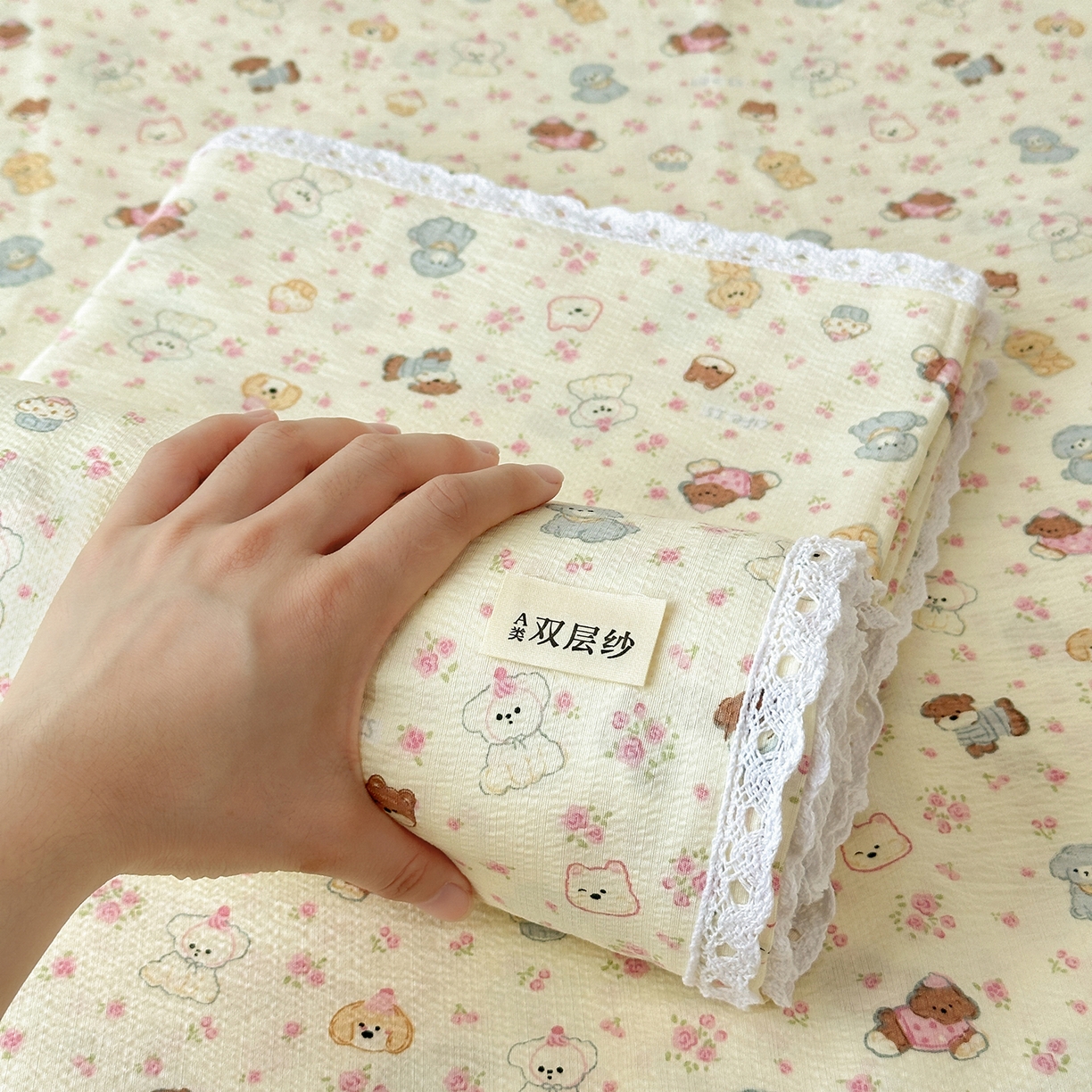 91家纺网 家纺一手货源 找家纺 沐芷 2026 【提供买家秀】A类白花边床单单件 单人双人床单三件套 狗狗派对