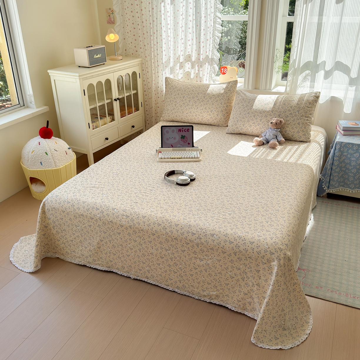 91家纺网 家纺一手货源 找家纺 沐芷 2026 【提供买家秀】A类白花边床单单件 单人双人床单三件套 花园兔