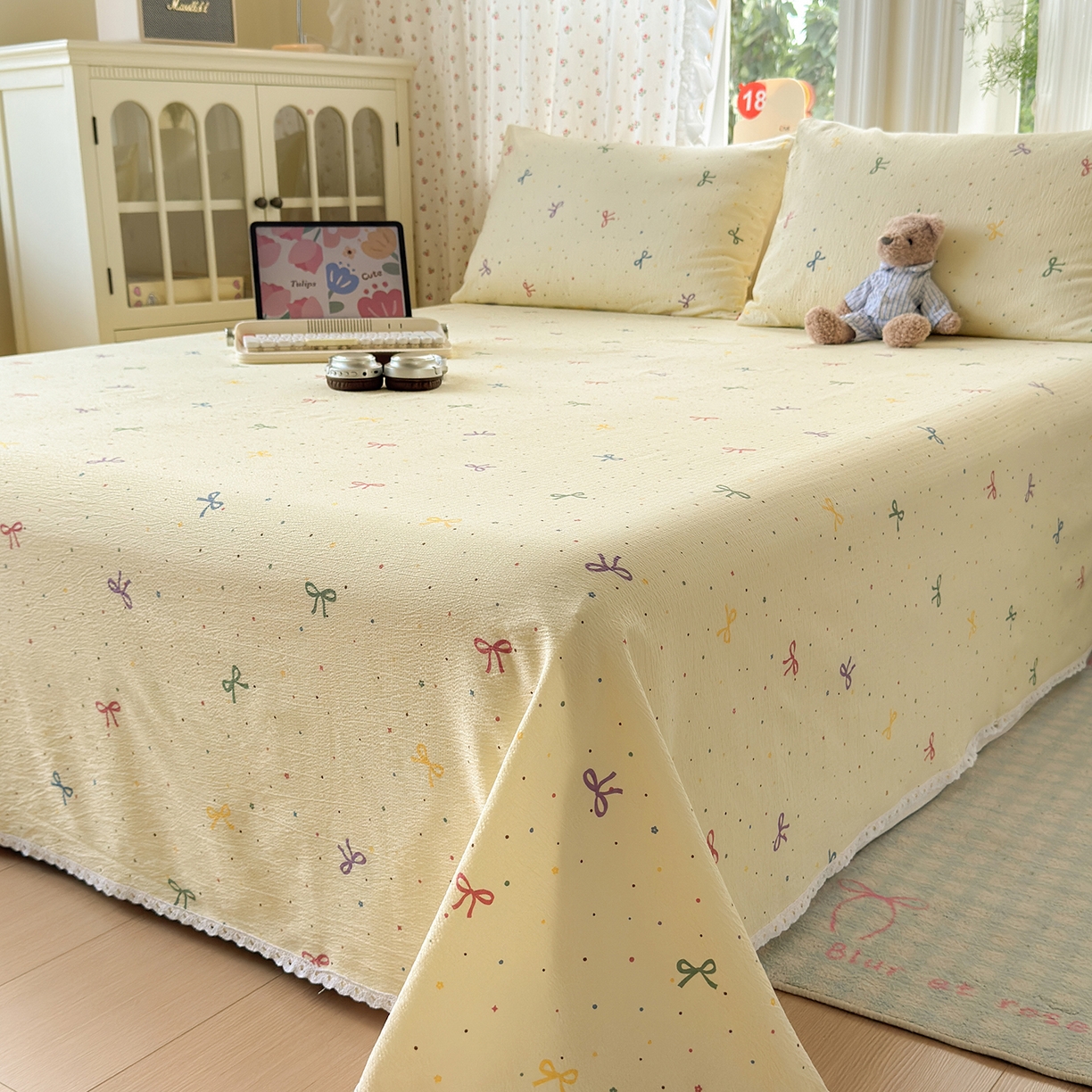 91家纺网 家纺一手货源 找家纺 沐芷 2026 【提供买家秀】A类白花边床单单件 单人双人床单三件套 蜡笔画