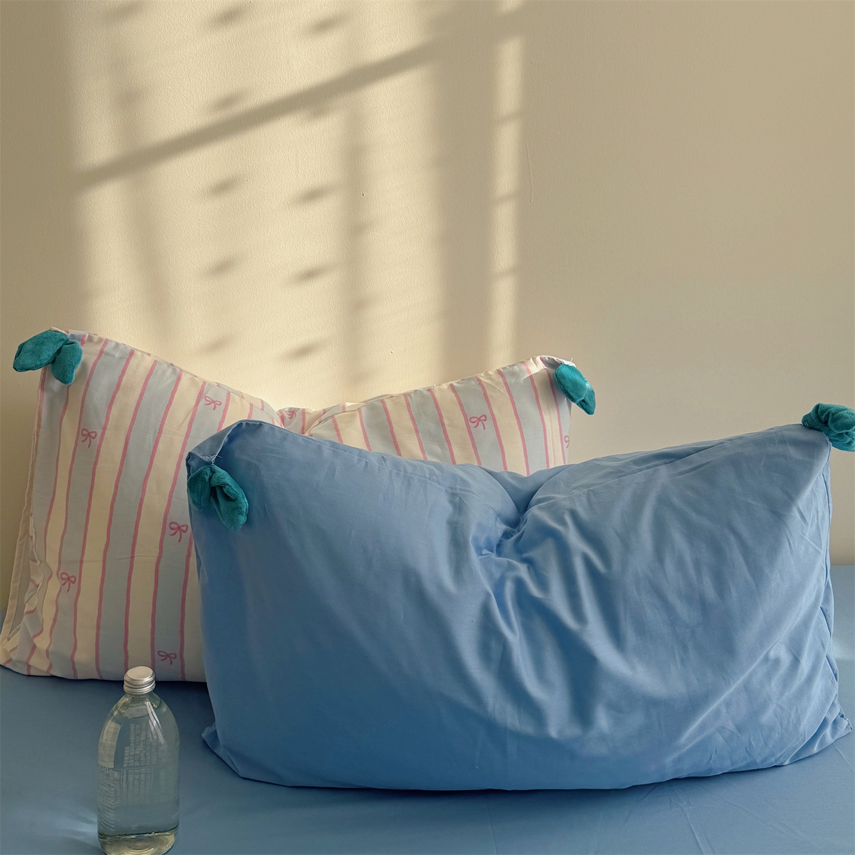 91家纺网 家纺一手货源 找家纺 三朵家纺 2026新款13070可爱INS风全棉四件套 芭蕾蝴蝶结