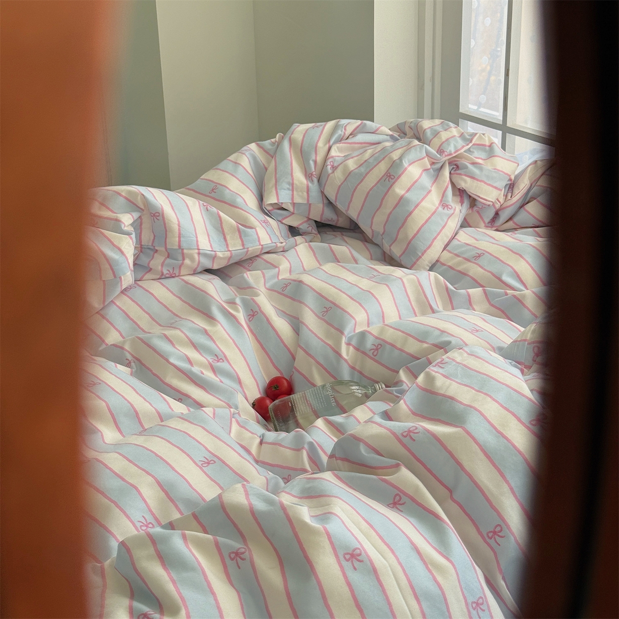 91家纺网 家纺一手货源 找家纺 三朵家纺 2026新款13070可爱INS风全棉四件套 芭蕾蝴蝶结