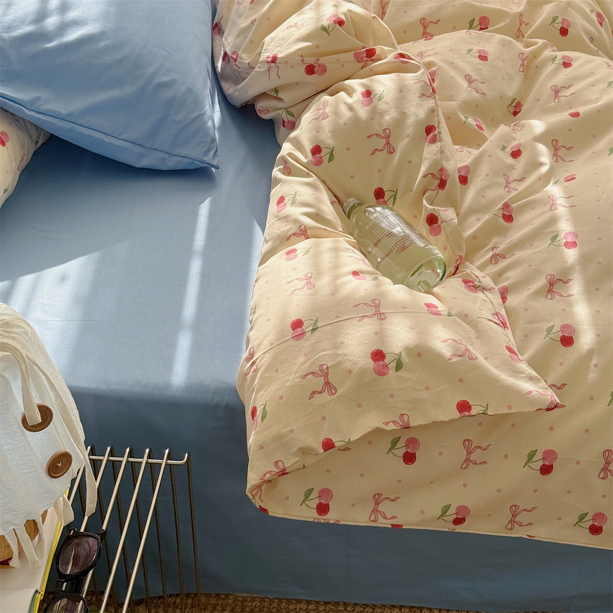 91家纺网 家纺一手货源 找家纺 三朵家纺 2026新款13070可爱INS风全棉四件套 甜心樱桃