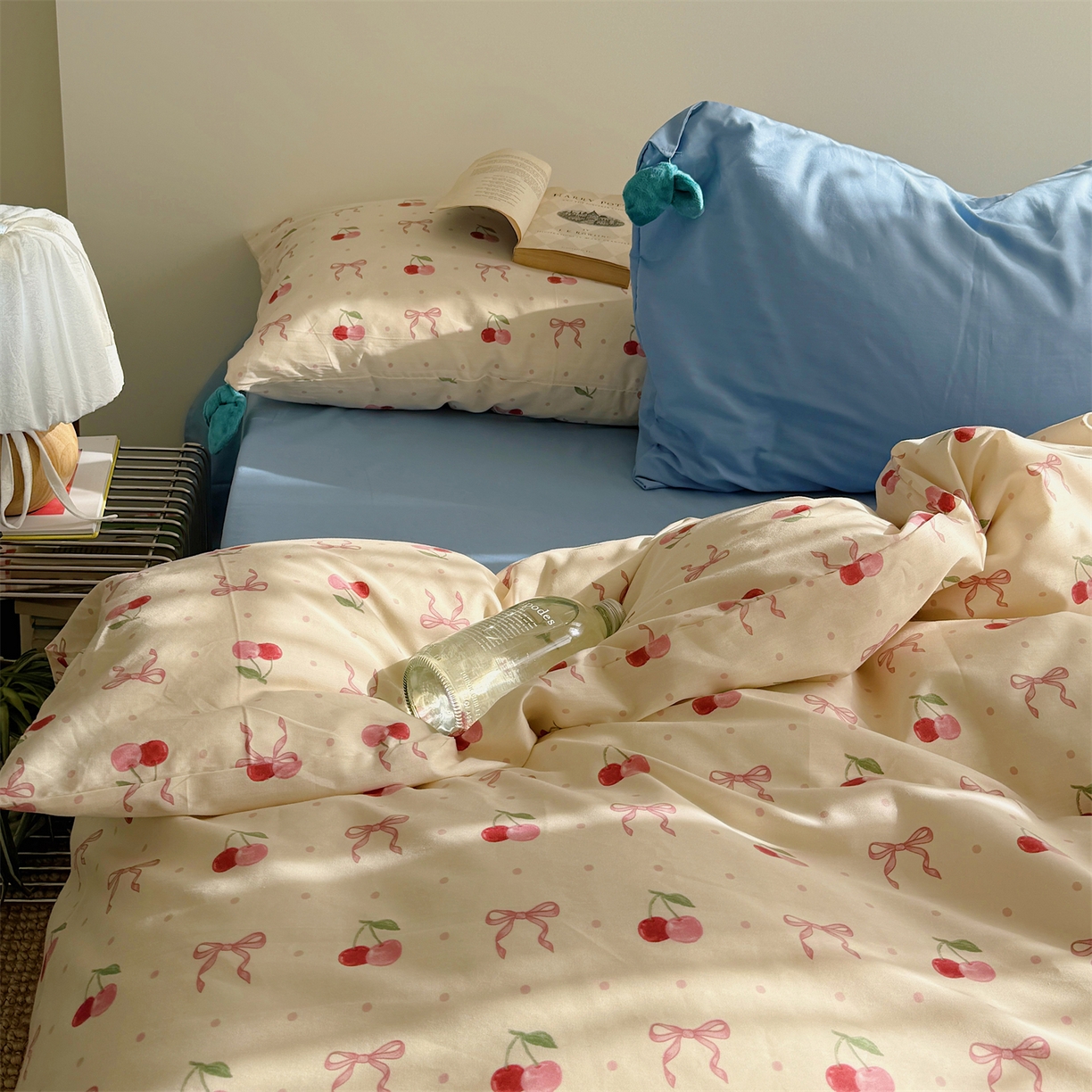 91家纺网 家纺一手货源 找家纺 三朵家纺 2026新款13070可爱INS风全棉四件套 甜心樱桃