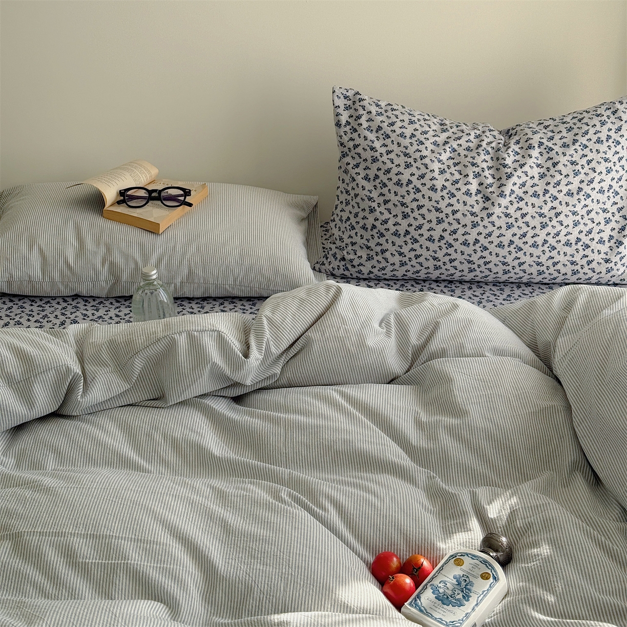 91家纺网 家纺一手货源 找家纺 三朵家纺 2026新款水洗棉碎花INS博主风混搭全棉四件套 南乔