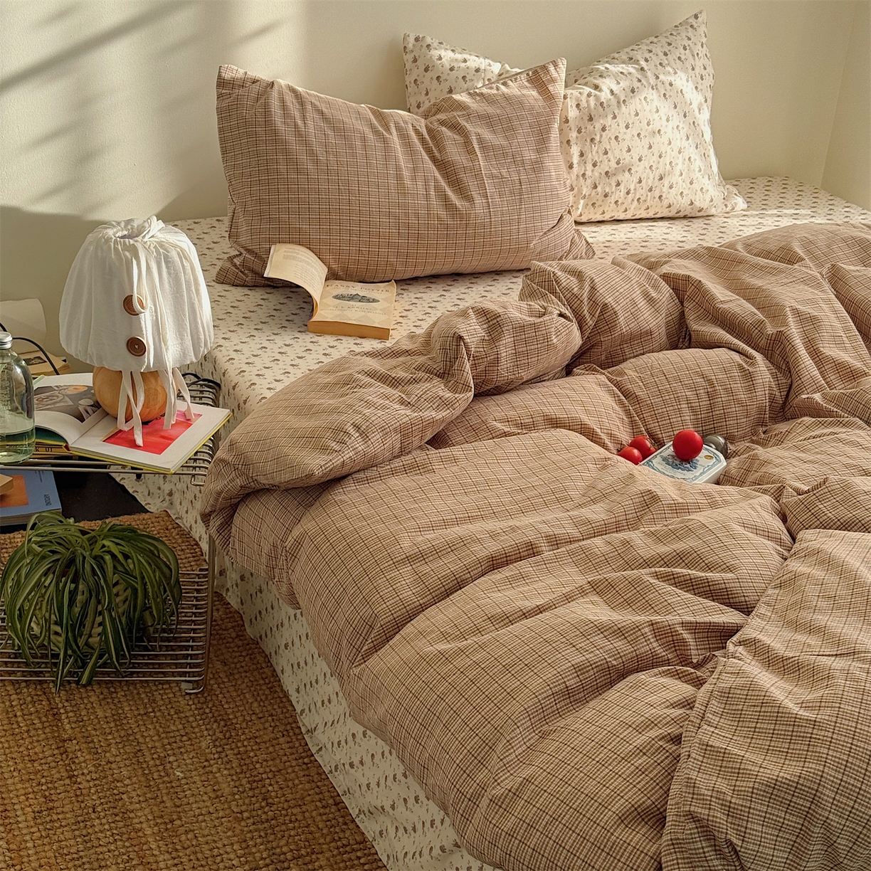 91家纺网 家纺一手货源 找家纺 三朵家纺 2026新款水洗棉碎花INS博主风混搭全棉四件套 漫花