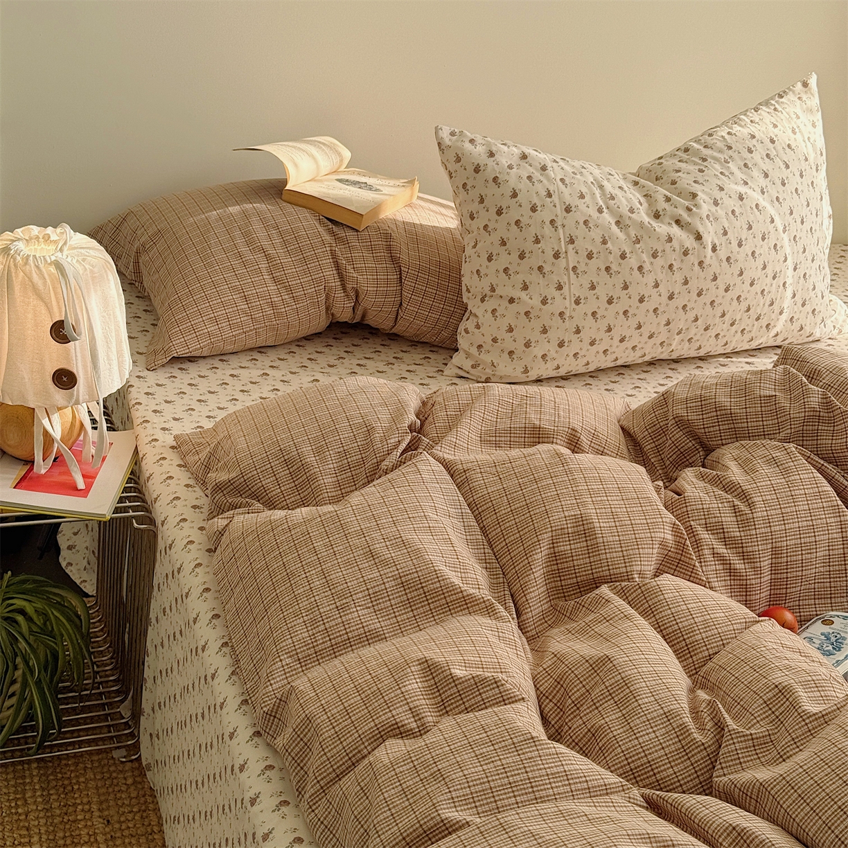 91家纺网 家纺一手货源 找家纺 （总）三朵家纺 2026新款水洗棉碎花INS博主风混搭全棉四件套