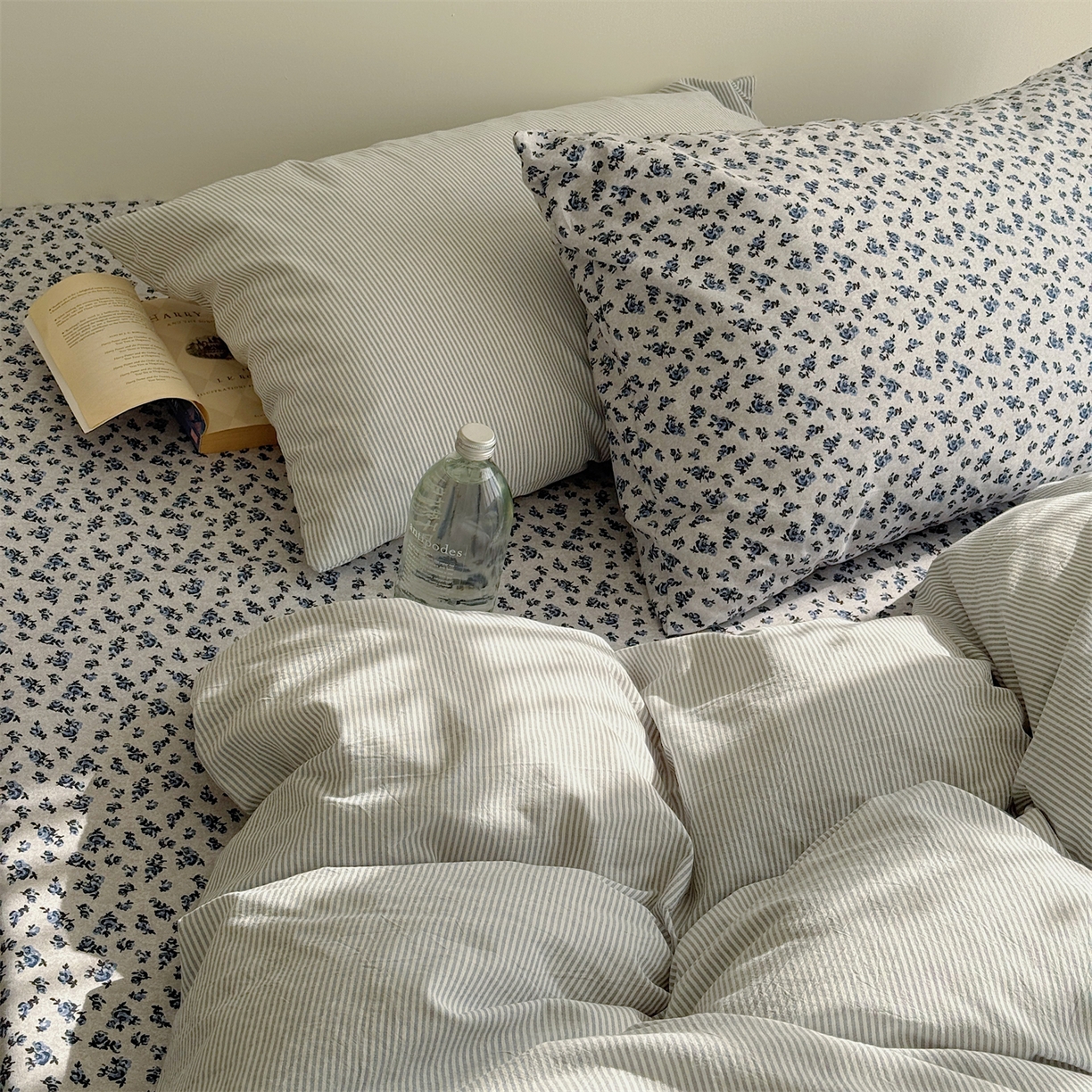 91家纺网 家纺一手货源 找家纺 三朵家纺 2026新款水洗棉碎花INS博主风混搭全棉四件套 南乔