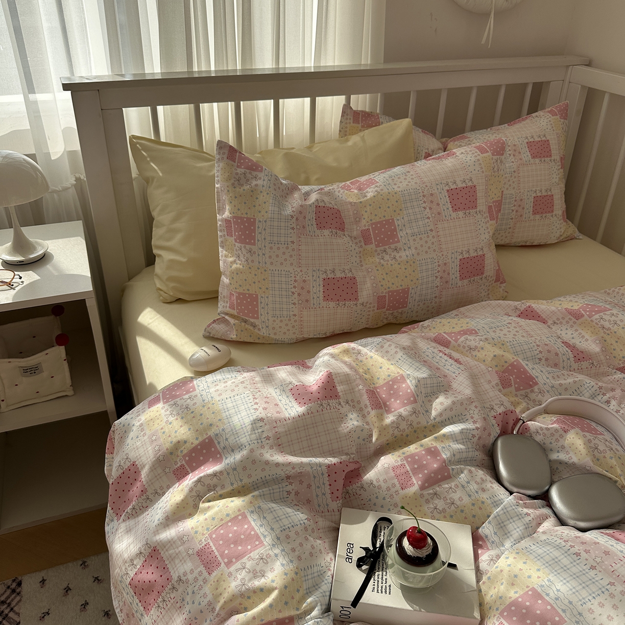 91家纺网 家纺一手货源 找家纺 尺素 2026新款纯棉卡通ins风四件套可爱少女风全棉被套纯色1.8床笠加大床单学生1.2三件套 格调粉--奶黄