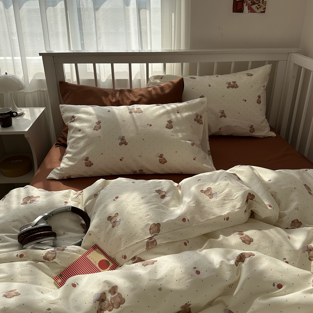 91家纺网 家纺一手货源 找家纺 尺素 2026新款纯棉卡通ins风四件套可爱少女风全棉被套纯色1.8床笠加大床单学生1.2三件套 小熊软糖--焦糖