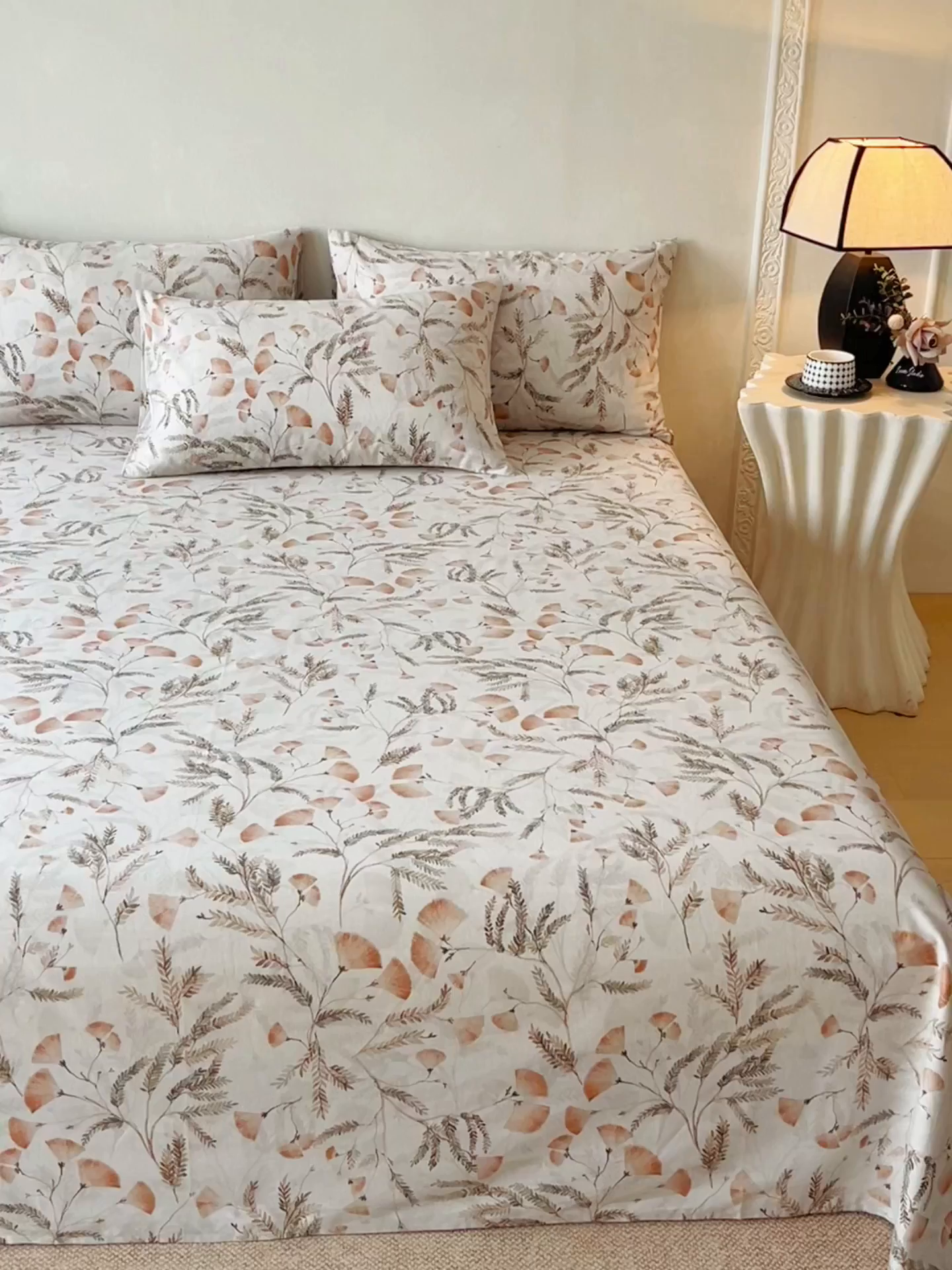 91家纺网 家纺一手货源 找家纺 金鑫汇家纺 2026新款全棉印花小清新单品床单系列-可露丽 月下花影-桔