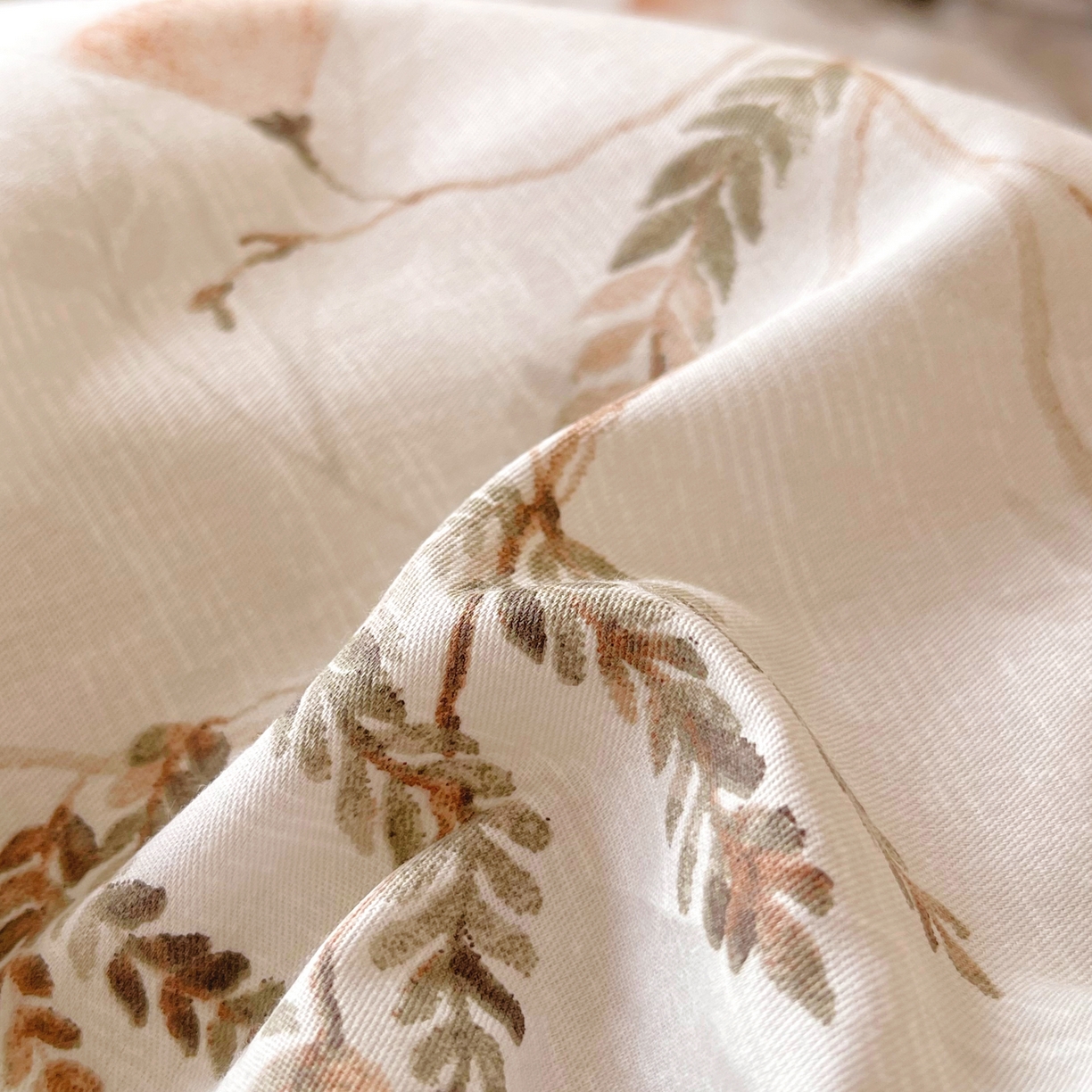 91家纺网 家纺一手货源 找家纺 金鑫汇家纺 2026新款全棉印花小清新单品床笠系列-可露丽 月下花影-桔