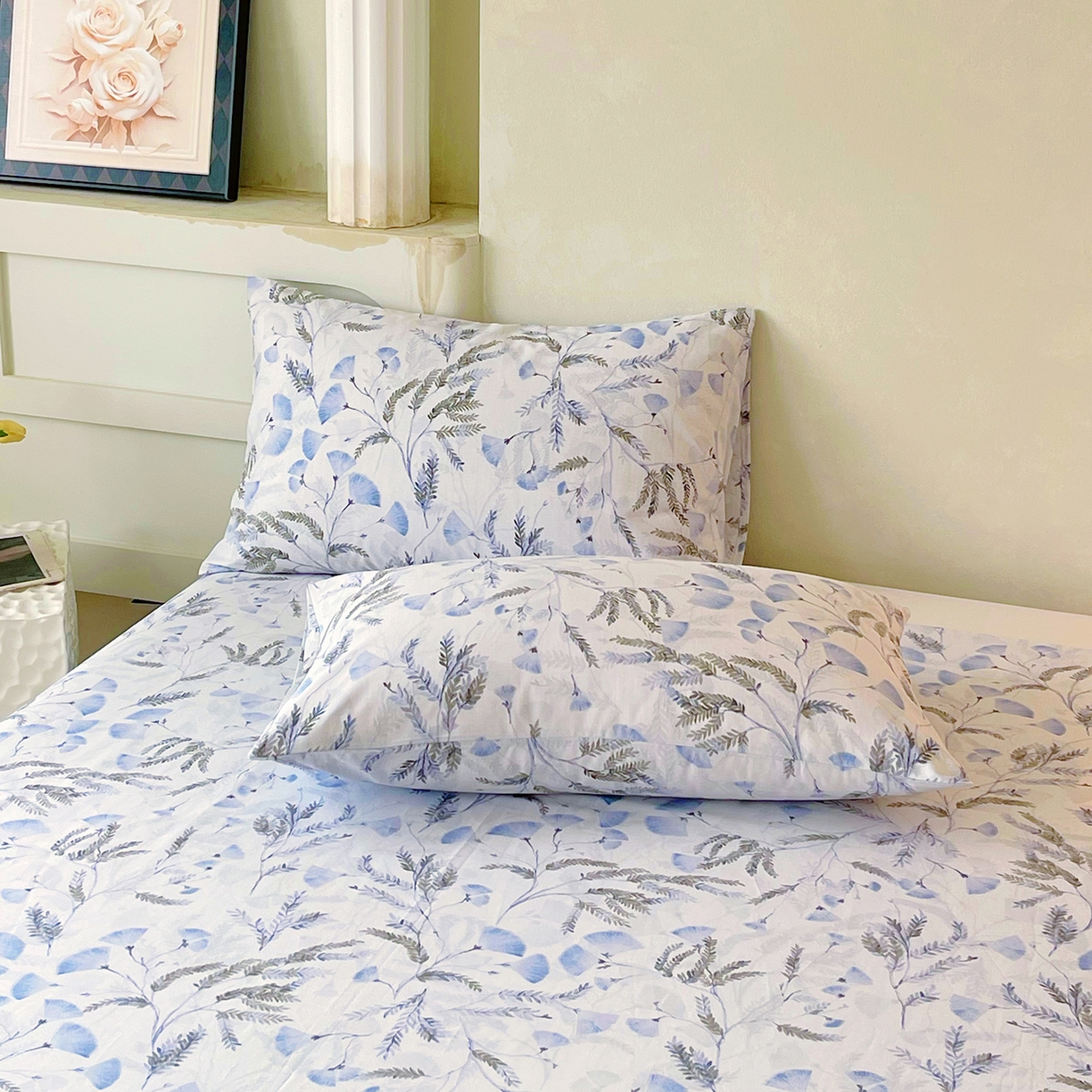 91家纺网 家纺一手货源 找家纺 金鑫汇家纺 2026新款全棉印花小清新单枕套系列-可露丽 月下花影-蓝