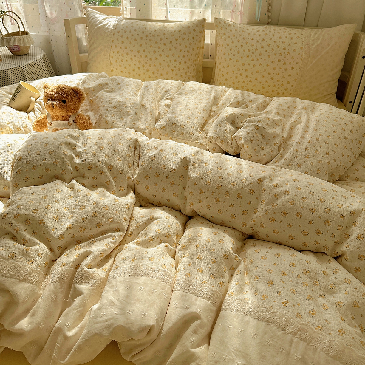 91家纺网 家纺一手货源 找家纺 沐芷 2026 【提供买家秀】宽花边四件套公主风A类双层纱床上用品三件套被套床笠 宽花边-蜜糖黄花