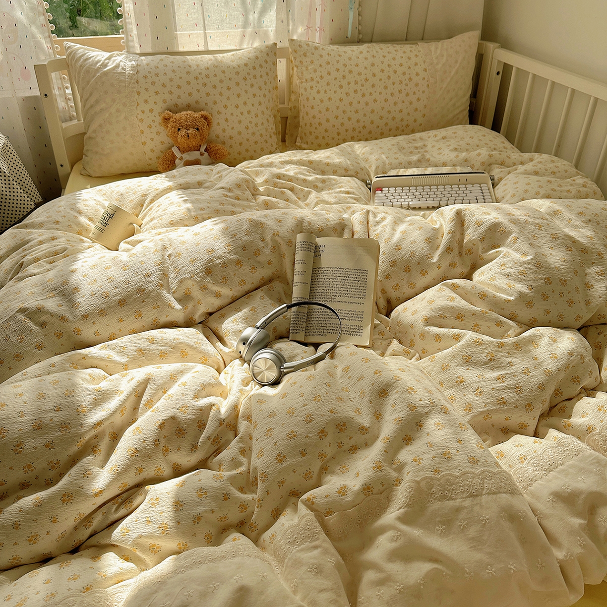 91家纺网 家纺一手货源 找家纺 沐芷 2026 【提供买家秀】宽花边四件套公主风A类双层纱床上用品三件套被套床笠 宽花边-蜜糖黄花