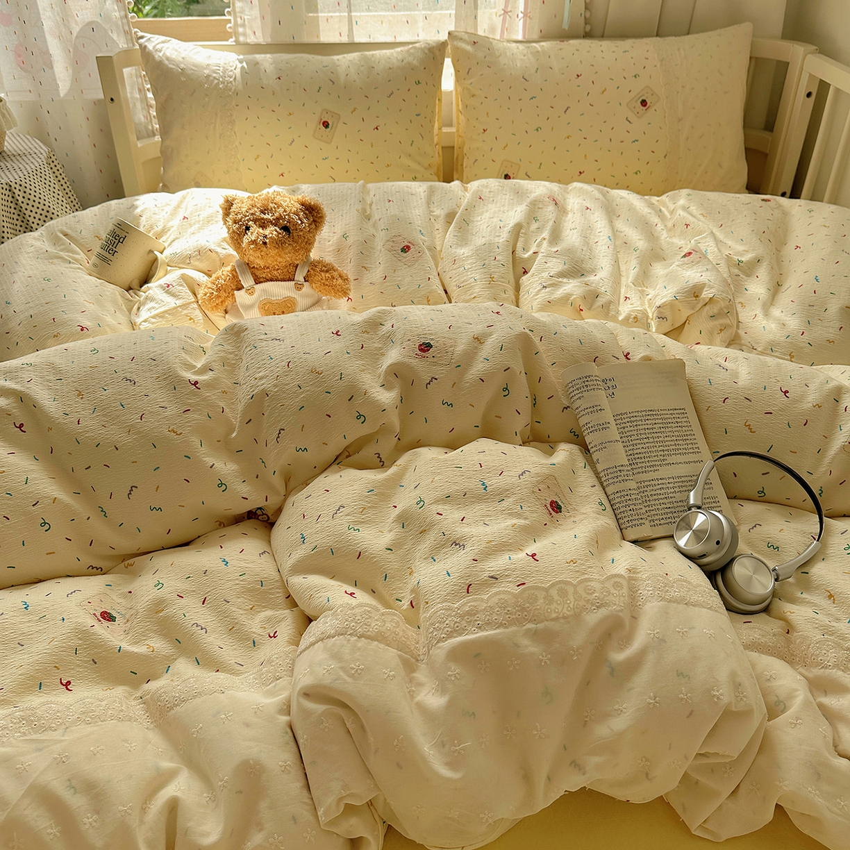 91家纺网 家纺一手货源 找家纺 沐芷 2026 【提供买家秀】宽花边四件套公主风A类双层纱床上用品三件套被套床笠 宽花边-甜心草莓