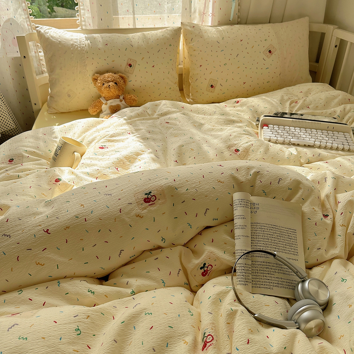 91家纺网 家纺一手货源 找家纺 沐芷 2026 【提供买家秀】宽花边四件套公主风A类双层纱床上用品三件套被套床笠 宽花边-甜心草莓