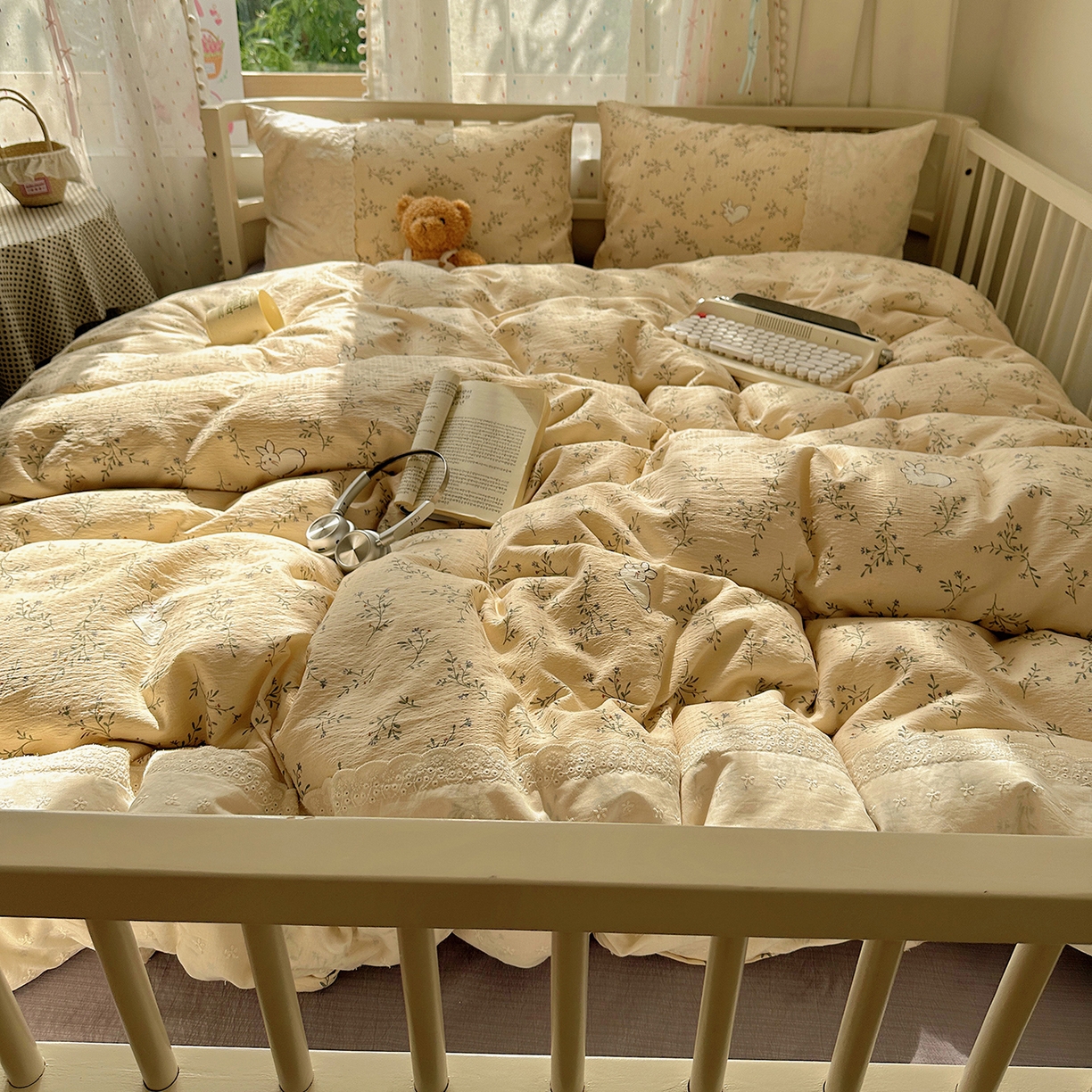 91家纺网 家纺一手货源 找家纺 沐芷 2026 【提供买家秀】宽花边四件套公主风A类双层纱床上用品三件套被套床笠 宽花边-花园小兔