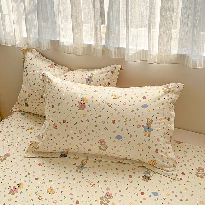 91家纺网 家纺一手货源 找家纺 花梦欣 2026新款全棉印花系列简约卡通款单被套 都市熊仔