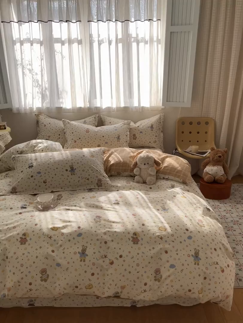 91家纺网 家纺一手货源 找家纺 花梦欣 2026新款全棉印花系列简约卡通款单被套 都市熊仔