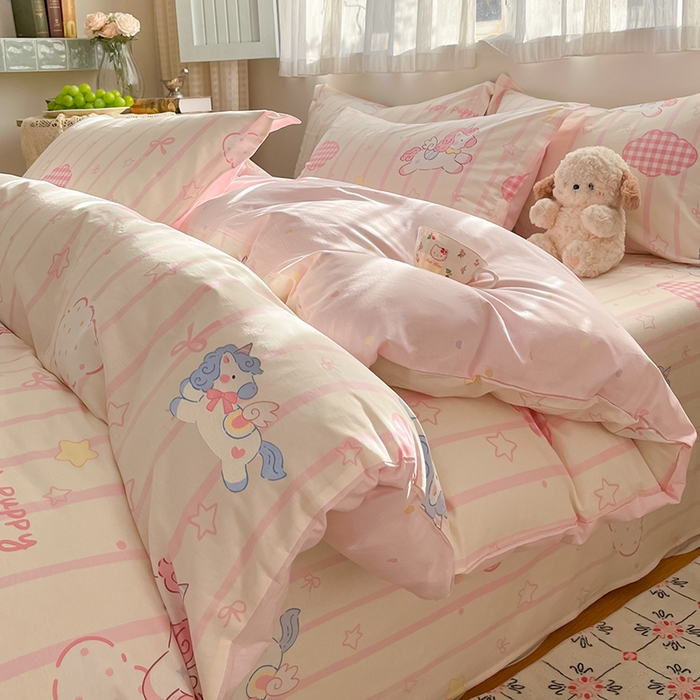 91家纺网 家纺一手货源 找家纺 花梦欣 2026新款全棉印花系列简约卡通款单被套 粉色独角兽