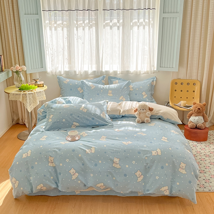 91家纺网 家纺一手货源 找家纺 花梦欣 2026新款全棉印花系列简约卡通款单被套 蓝色泡芙狗