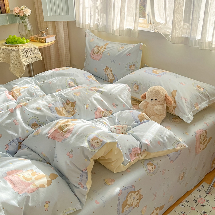 91家纺网 家纺一手货源 找家纺 花梦欣 2026新款全棉印花系列简约卡通款单被套 狸花小姐兰