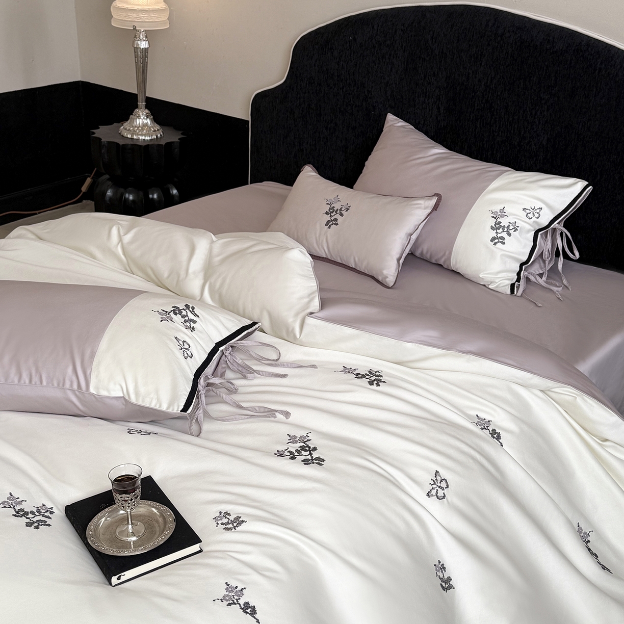 91家纺网 家纺一手货源 找家纺 （总）鹿班家居 2026春季新品100S长绒棉精密刺绣系列四件套-一隅花町（标准会员-20元）