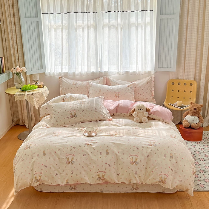 91家纺网 家纺一手货源 找家纺 花梦欣 2026新款全棉印花系列简约卡通款单被套 甜蜜纪念日