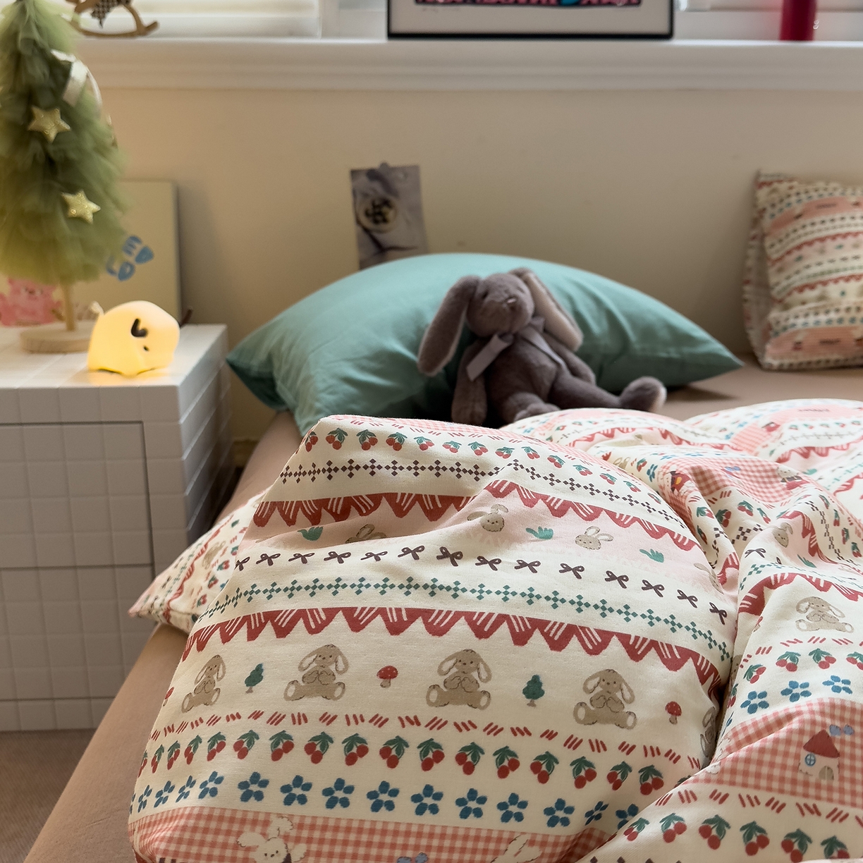 91家纺网 家纺一手货源 找家纺 呗旺鹿 2026新款全棉撞色双层纱四件套 双层纱-喜喜兔