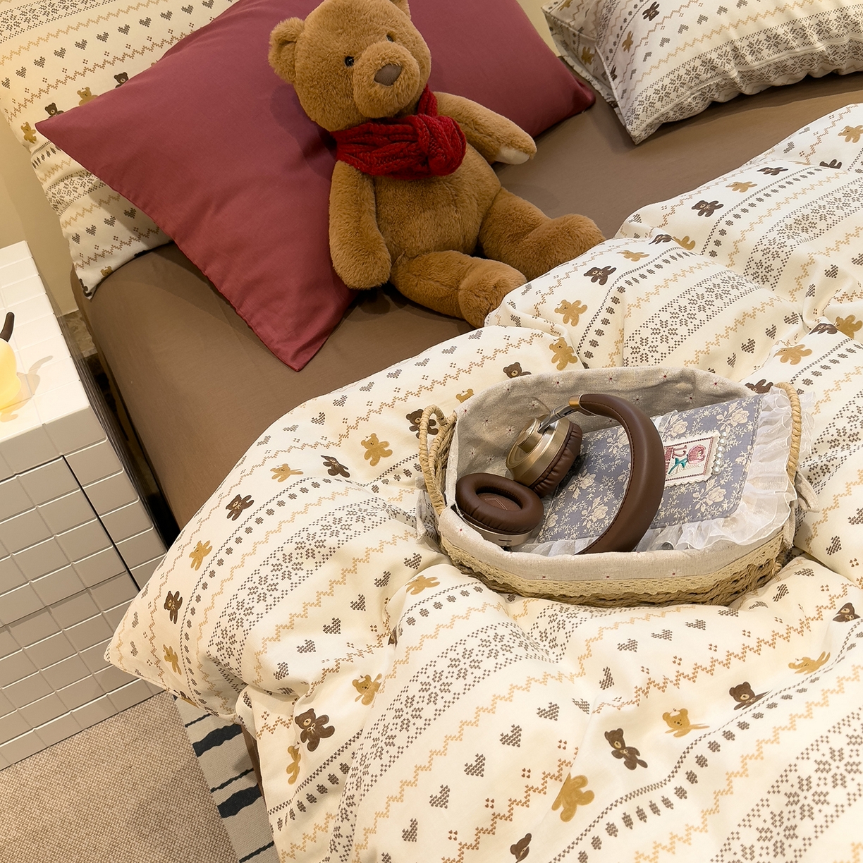 91家纺网 家纺一手货源 找家纺 呗旺鹿 2026新款全棉撞色双层纱四件套 双层纱-费尔岛小熊