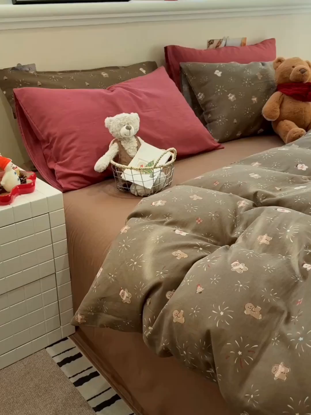 91家纺网 家纺一手货源 找家纺 呗旺鹿 2026新款全棉撞色双层纱四件套 双层纱-姜饼人