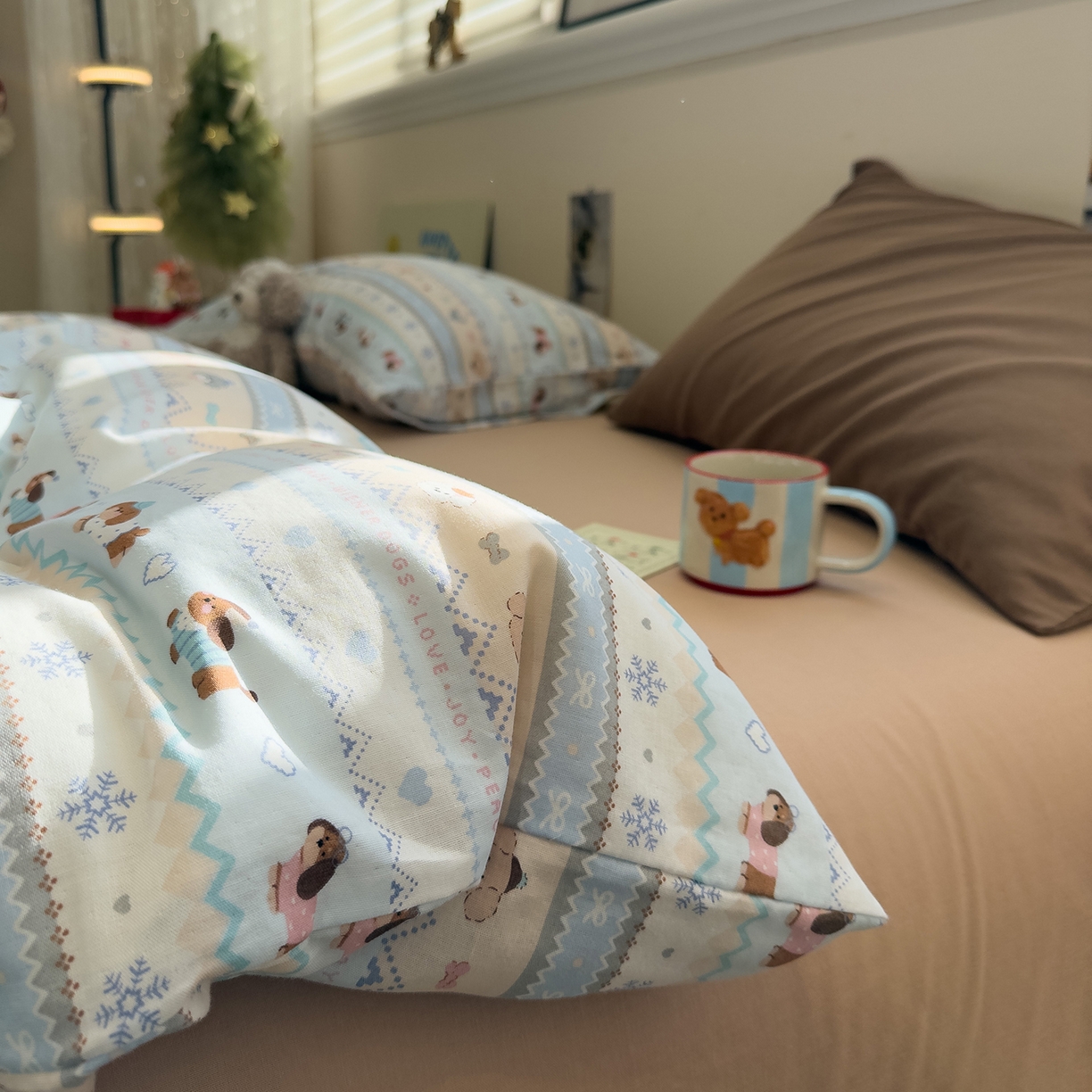 91家纺网 家纺一手货源 找家纺 呗旺鹿 2026新款全棉撞色双层纱四件套 双层纱-雪花小狗