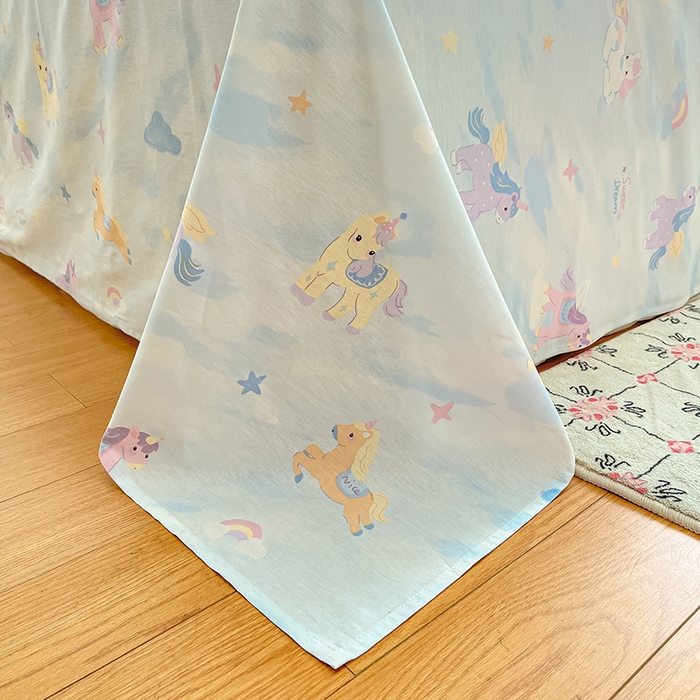 91家纺网 家纺一手货源 找家纺 花梦欣 2026新款全棉印花系列简约卡通款单被套 星芒小马