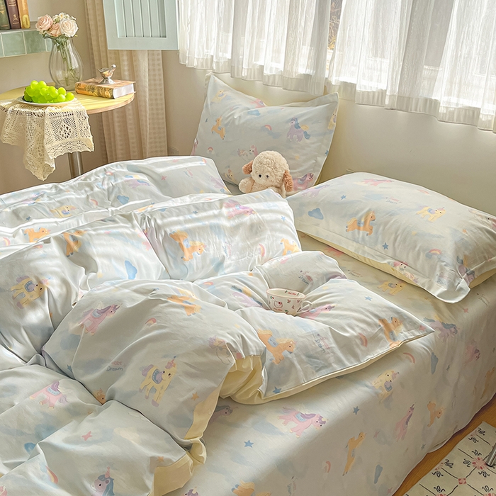 91家纺网 家纺一手货源 找家纺 花梦欣 2026新款全棉印花系列简约卡通款单被套 星芒小马