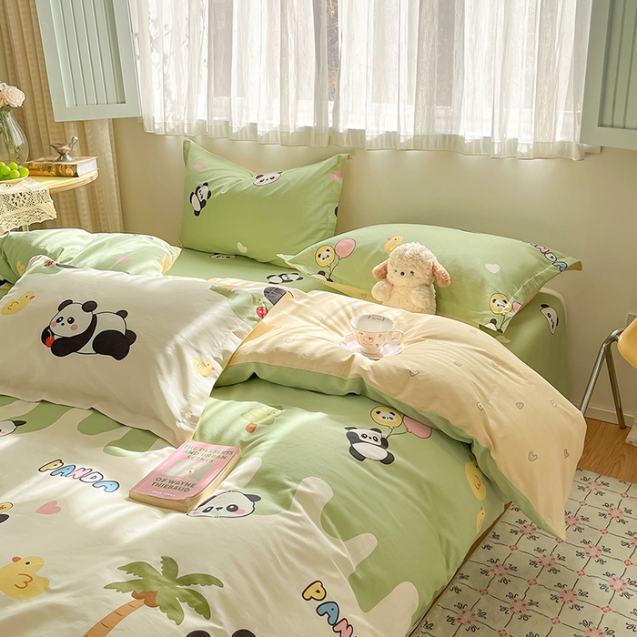 91家纺网 家纺一手货源 找家纺 花梦欣 2026新款全棉印花系列简约卡通款单被套 熊猫鸭鸭乐绿