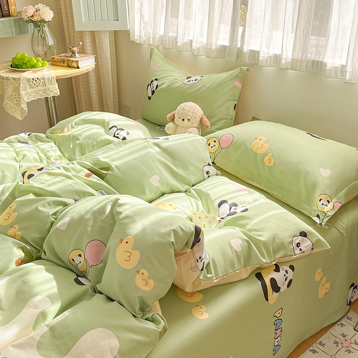 91家纺网 家纺一手货源 找家纺 花梦欣 2026新款全棉印花系列简约卡通款单被套 熊猫鸭鸭乐绿