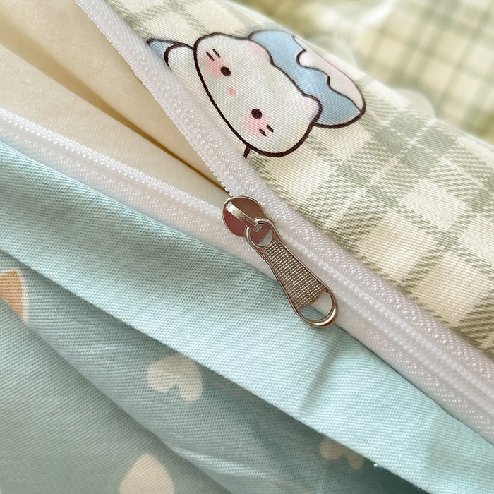 91家纺网 家纺一手货源 找家纺 花梦欣 2026新款全棉印花系列简约卡通款单被套 元气小布