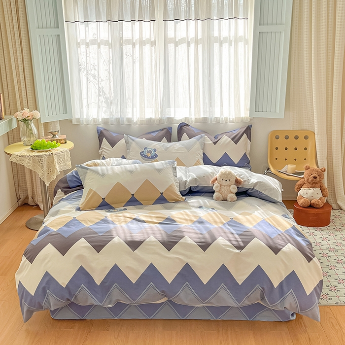 91家纺网 家纺一手货源 找家纺 花梦欣 2026新款全棉印花系列简约卡通款四件套 几何飞船