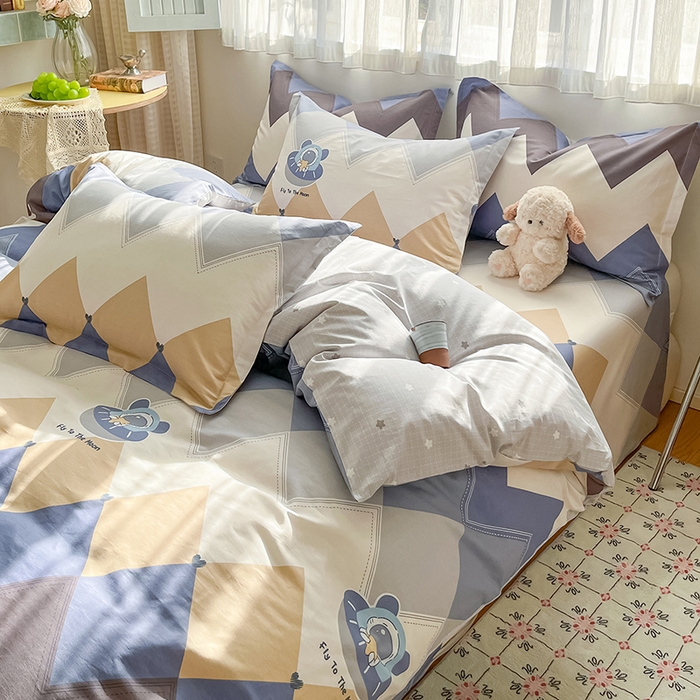 91家纺网 家纺一手货源 找家纺 花梦欣 2026新款全棉印花系列简约卡通款四件套 几何飞船