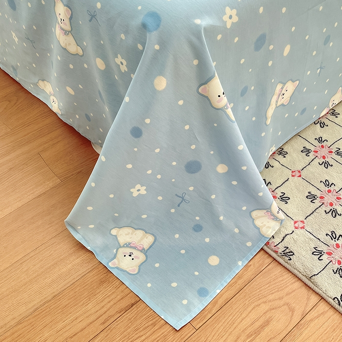 91家纺网 家纺一手货源 找家纺 花梦欣 2026新款全棉印花系列简约卡通款四件套 蓝色泡芙狗