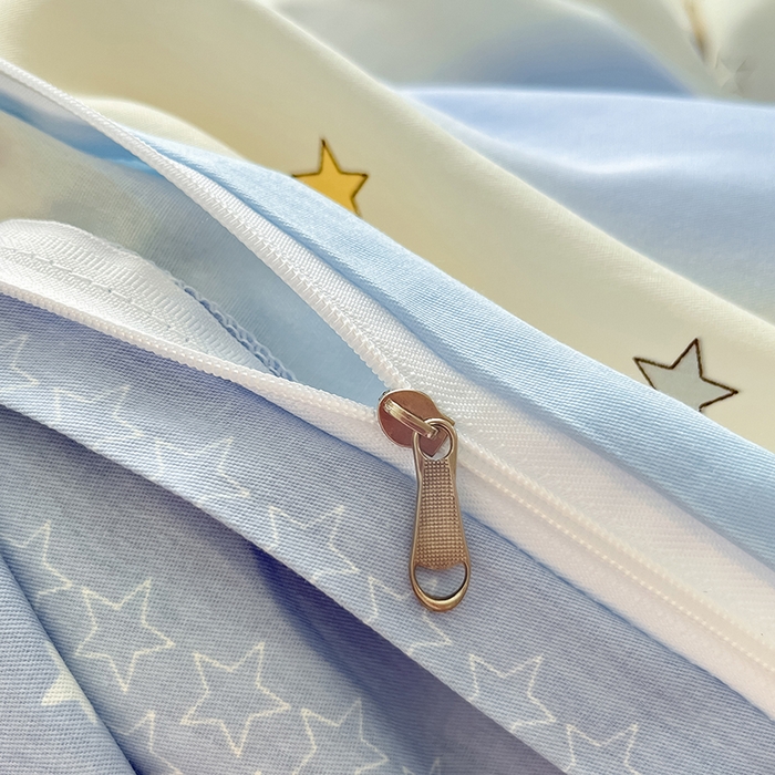 91家纺网 家纺一手货源 找家纺 花梦欣 2026新款全棉印花系列简约卡通款四件套 星辰入梦