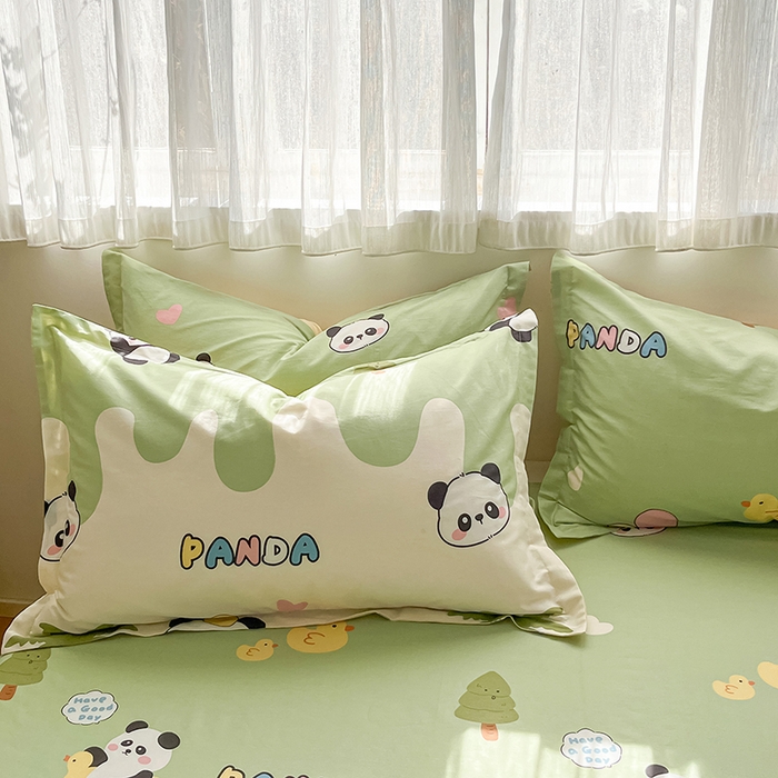 91家纺网 家纺一手货源 找家纺 花梦欣 2026新款全棉印花系列简约卡通款四件套 熊猫鸭鸭乐绿