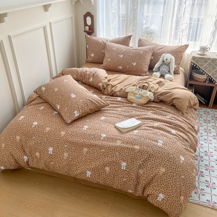 91家纺网 家纺一手货源 找家纺 妖妖家纺 2026新款敲可爱的奶呼呼云感双层纱简约四件套系列 豹豹猫猫-棕