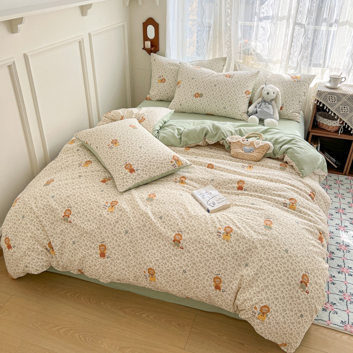 91家纺网 家纺一手货源 找家纺 妖妖家纺 2026新款敲可爱的奶呼呼云感双层纱简约四件套系列 花园管理狮