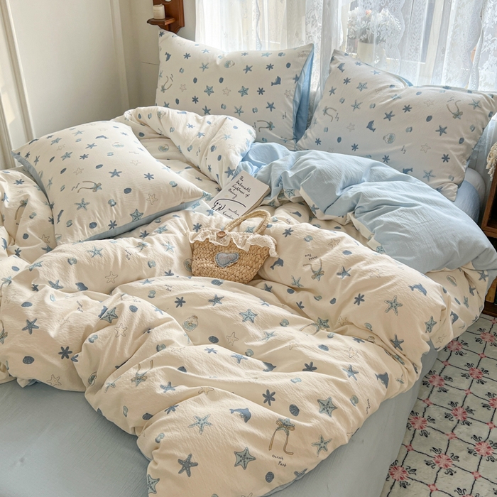 91家纺网 家纺一手货源 找家纺 妖妖家纺 2026新款敲可爱的奶呼呼云感双层纱简约四件套系列 浪沫星光