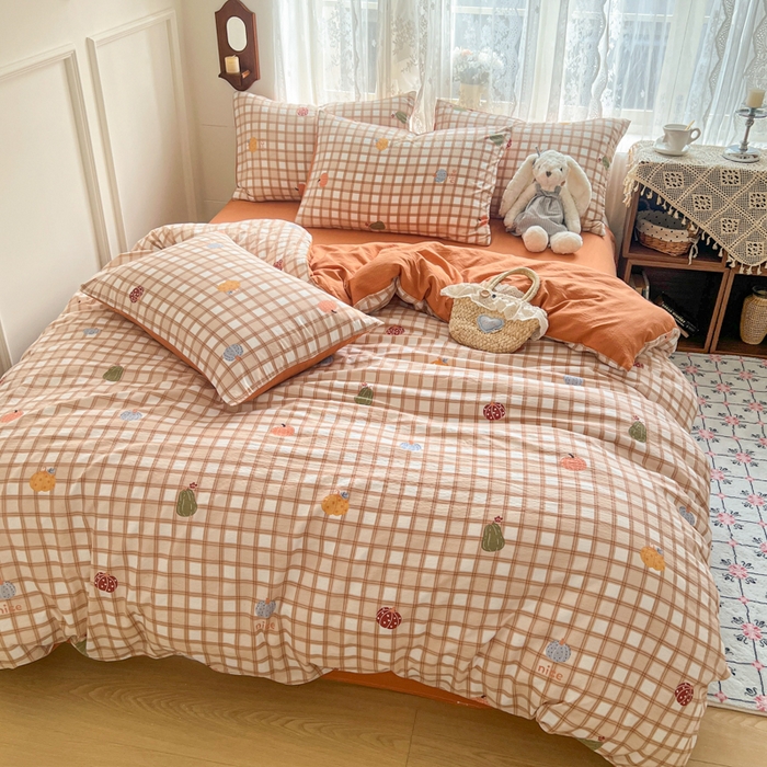 91家纺网 家纺一手货源 找家纺 妖妖家纺 2026新款敲可爱的奶呼呼云感双层纱简约四件套系列 田间瓜瓜